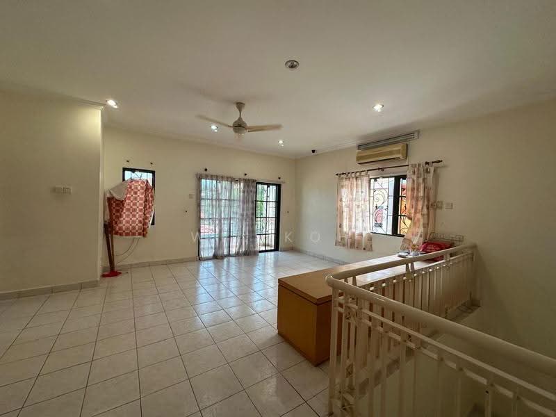 Bungalow House for Sale in Taman Bukit Mewah Fasa 9 (Kajang) - Wil Koh - Living Room - PropertyGuru.com.my