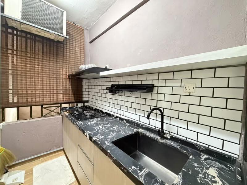 Condominium for Rent at Sri Putramas - David Lee - Kitchen - PropertyGuru.com.my