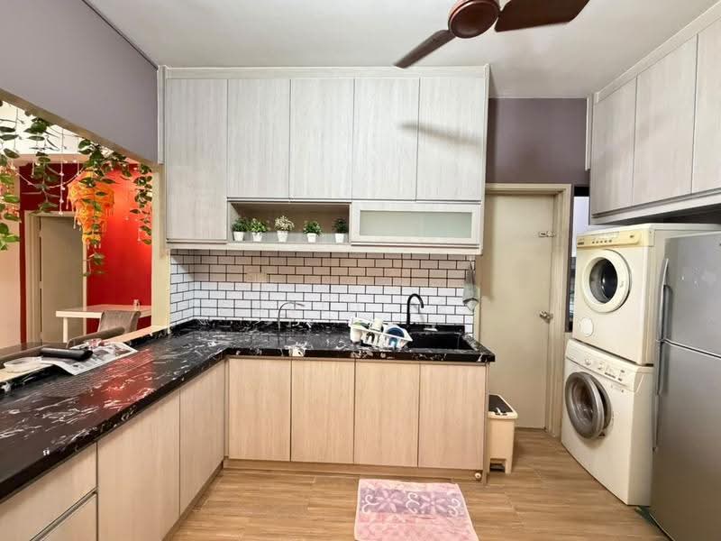Condominium for Rent at Sri Putramas - David Lee - Kitchen - PropertyGuru.com.my