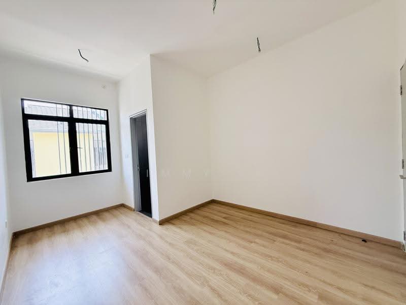 Rumah Teres 2-Tingkat untuk Dijual di Bandar Tun Hussein Onn (Cheras) - Jimmy Ng - Interior - PropertyGuru.com.my