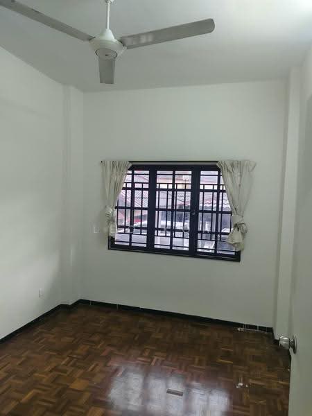 Apartment for Rent at Pangsapuri Excelsa - Leo Koh - Interior - PropertyGuru.com.my