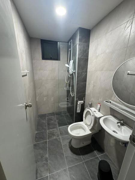 Kondominium untuk Disewa di Residensi Bintang - Jeff Cheah - Bathroom - PropertyGuru.com.my