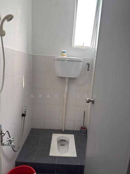 Shop / Office for Rent in Austin (Johor Bahru) - Grace Lau - Bathroom - PropertyGuru.com.my