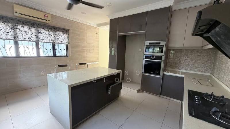 Semi-Detached House for Sale in Jade Hills (Kajang) - Angie Wong - Kitchen - PropertyGuru.com.my