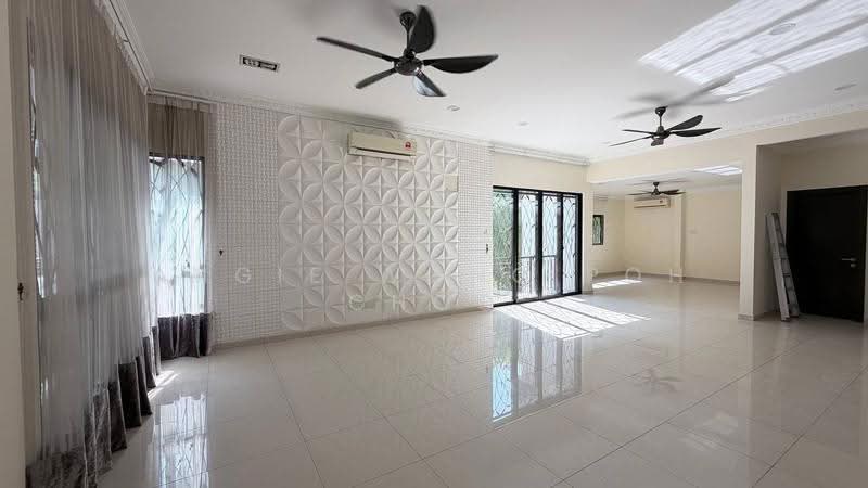 Semi-Detached House for Sale in Jade Hills (Kajang) - Angie Wong - Living Room - PropertyGuru.com.my