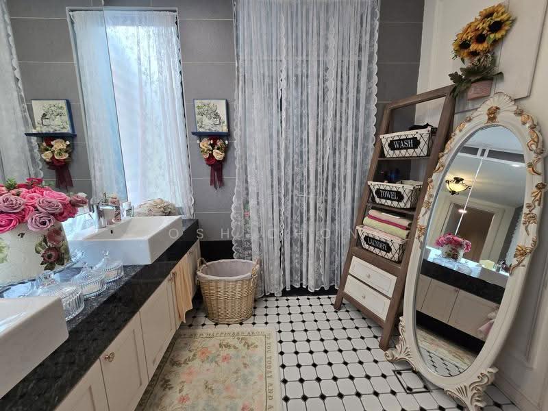 Semi-Detached House for Sale in Symphony Hills (Cyberjaya) - Josh Chong - Bathroom - PropertyGuru.com.my