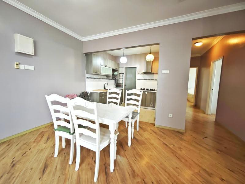 Condominium for Sale at Marina Bay Condominium - Sunny Lai - Kitchen - PropertyGuru.com.my