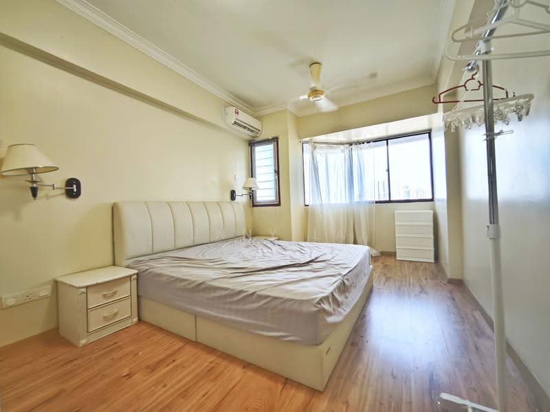 Condominium for Sale at Marina Bay Condominium - Sunny Lai - Bedroom - PropertyGuru.com.my