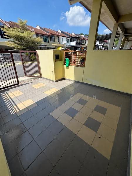Townhouse for Rent in Seri Kembangan (Selangor) - Kays Chin - Exterior - PropertyGuru.com.my