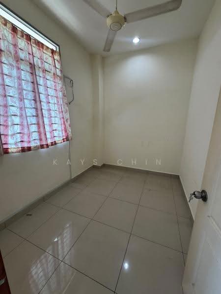 Townhouse for Rent in Seri Kembangan (Selangor) - Kays Chin - Interior - PropertyGuru.com.my