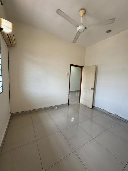 Townhouse for Rent in Seri Kembangan (Selangor) - Kays Chin - Interior - PropertyGuru.com.my