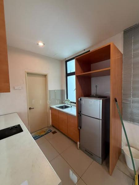 Kediaman Servis untuk Dijual di Palazio - Fion Choo - Kitchen - PropertyGuru.com.my