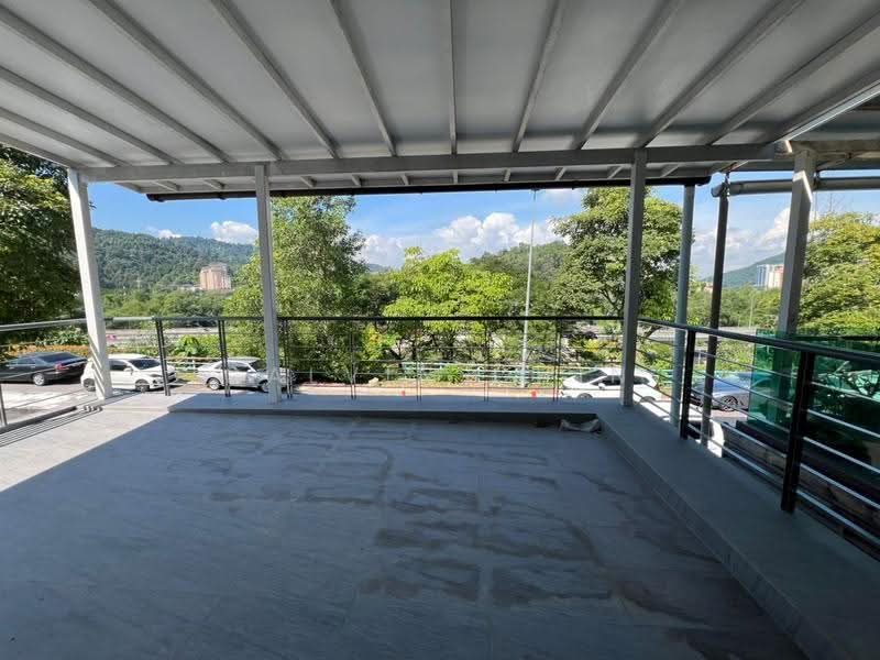 2-storey Terraced House for Rent in Sering Ukay (Ampang) - calvin Chin - Balcony - PropertyGuru.com.my