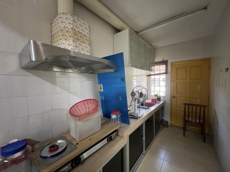 Rumah Teres 1-Tingkat untuk Dijual di Teluk Pulai (Klang) - Rain Liau - Kitchen - PropertyGuru.com.my