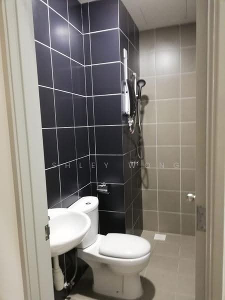 Service Residence for Sale at The Zizz @ Damansara North - Ashley Wong - Bathroom - PropertyGuru.com.my