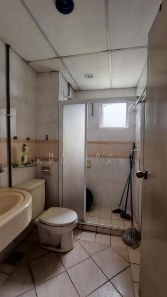 Condominium for Sale at Astana Putra - Nadiah Abdullah - Bathroom - PropertyGuru.com.my