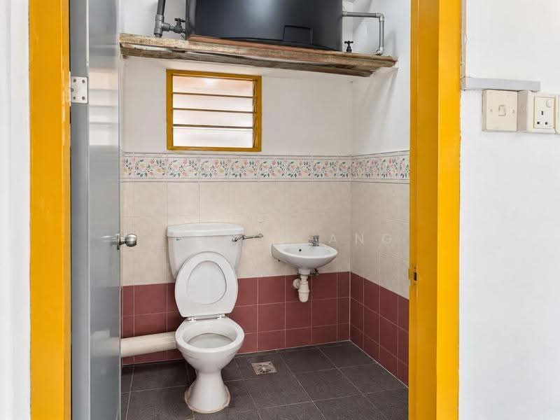 Apartment for Rent at Pangsapuri Perai Utama - Carson Ang - Bathroom - PropertyGuru.com.my