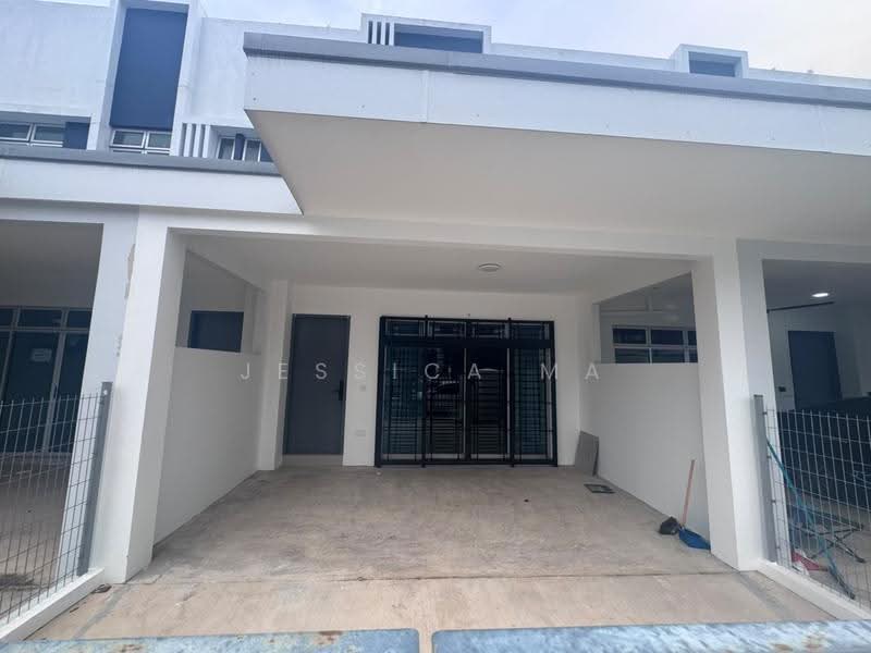 Terraced House for Rent in Bandar Dato Onn (Tebrau) - Jessica Ma - Exterior - PropertyGuru.com.my