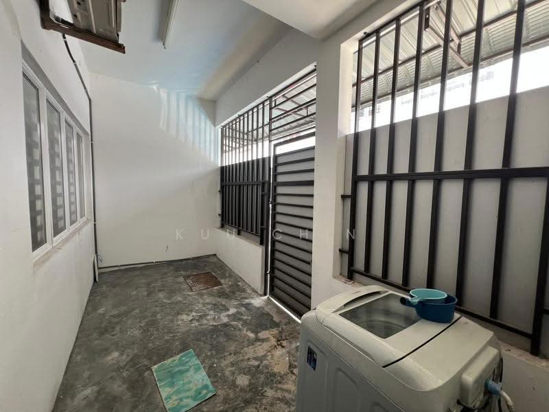 2-storey Terraced House for Sale in Taman Putri Kulai (Kulai) - Kuu Chin - Interior - PropertyGuru.com.my