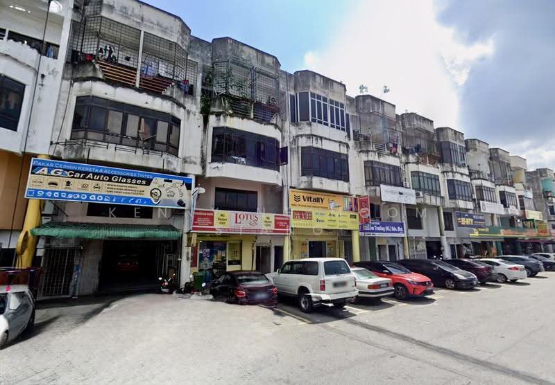 Shop / Office for Sale in Taman Sri Batu Caves (Batu Caves) - Kenny Ng Moom Siang - Exterior - PropertyGuru.com.my