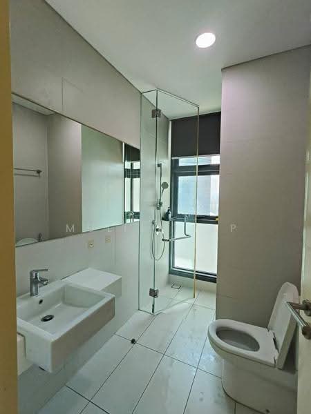 Service Residence for Sale at Vogue Suites One - Muller Yap - Bathroom - PropertyGuru.com.my