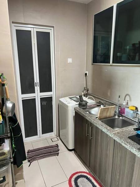 Kediaman Servis untuk Dijual di D'Secret Garden (Pangsapuri Kempas Indah) - Win Tan - Kitchen - PropertyGuru.com.my
