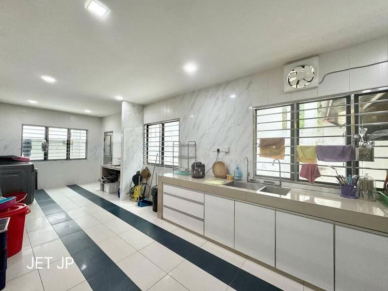 Semi-Detached House for Sale in Taman Bukit Prima (Cheras) - Daniel Kok - Kitchen - PropertyGuru.com.my