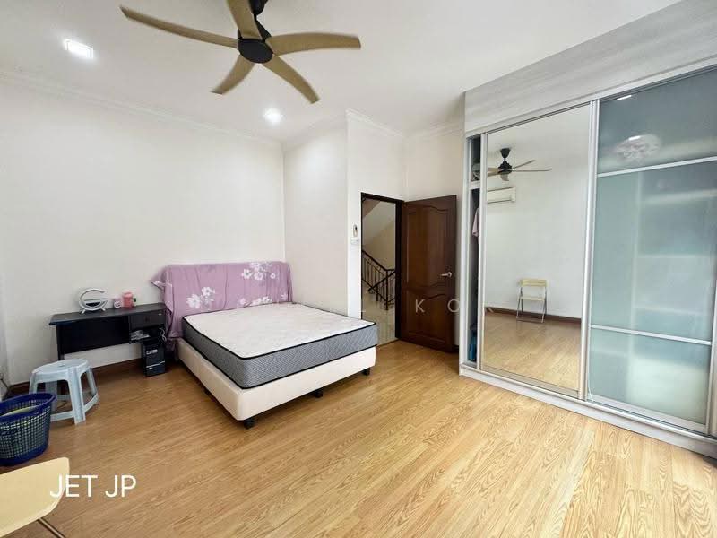 Semi-Detached House for Sale in Taman Bukit Prima (Cheras) - Daniel Kok - Bedroom - PropertyGuru.com.my