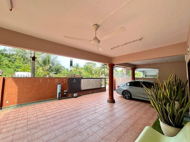 2-storey Terraced House for Sale in Batu Caves (Kuala Lumpur) - Firdaus Husin - Exterior - PropertyGuru.com.my