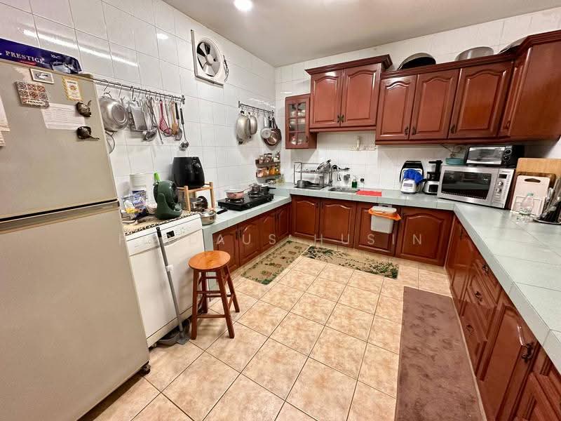 2-storey Terraced House for Sale in Batu Caves (Kuala Lumpur) - Firdaus Husin - Kitchen - PropertyGuru.com.my