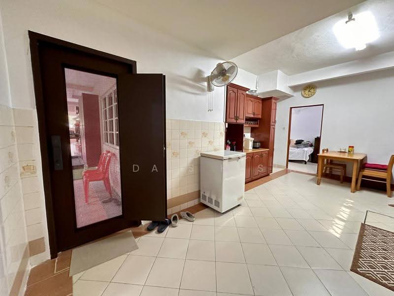 2-storey Terraced House for Sale in Batu Caves (Kuala Lumpur) - Firdaus Husin - Kitchen - PropertyGuru.com.my