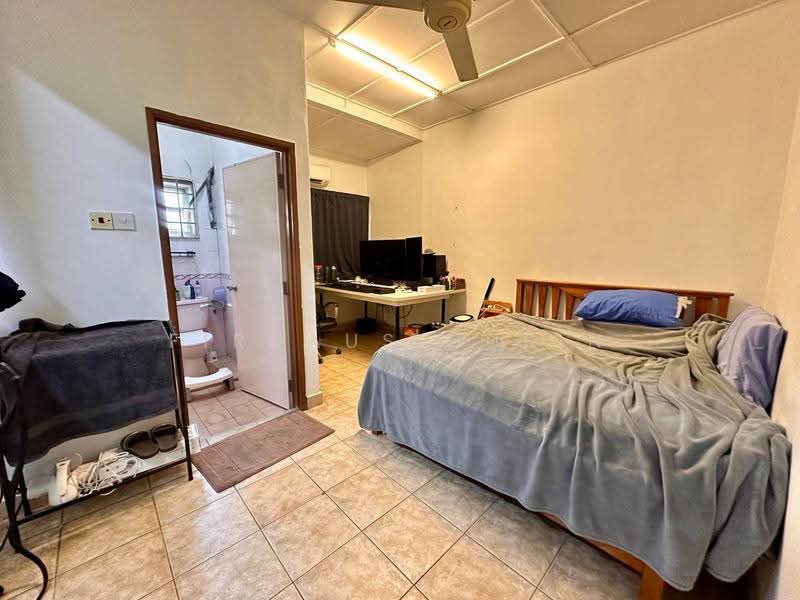 2-storey Terraced House for Sale in Batu Caves (Kuala Lumpur) - Firdaus Husin - Bedroom - PropertyGuru.com.my