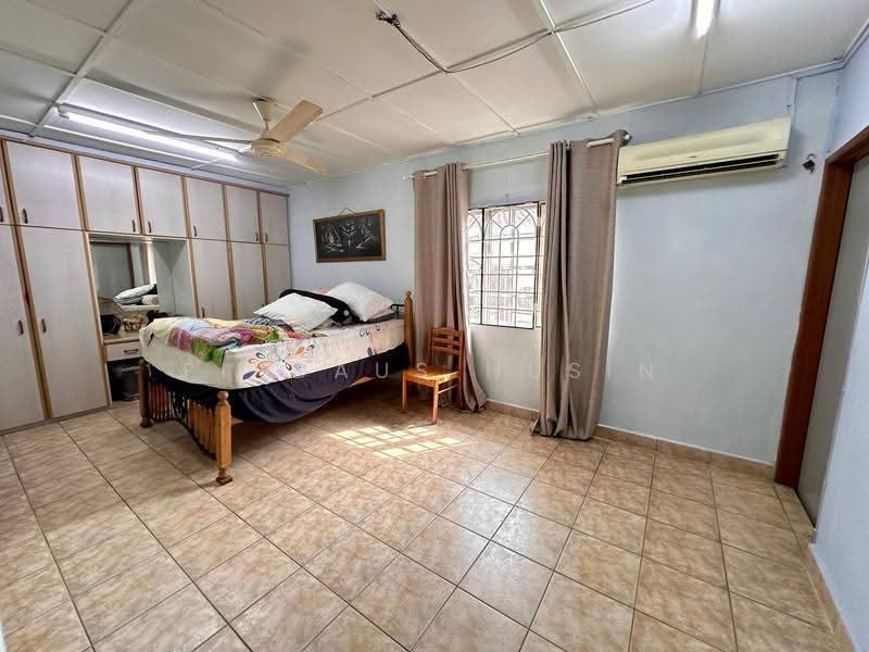 2-storey Terraced House for Sale in Batu Caves (Kuala Lumpur) - Firdaus Husin - Bedroom - PropertyGuru.com.my