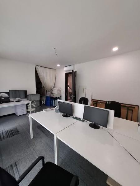 Rumah Teres untuk Dijual di Duta Villa (Setia Alam) - Janice Tang - Study - PropertyGuru.com.my