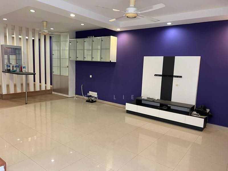 2-storey Terraced House for Sale in Bandar Bukit Puchong (Puchong) - Ken Liew - Living Room - PropertyGuru.com.my