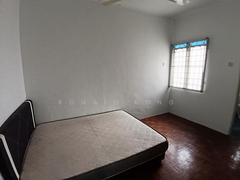 2-storey Terraced House for Sale in Gunung Rapat (Ipoh) - Ronald Kong - PropertyGuru.com.my