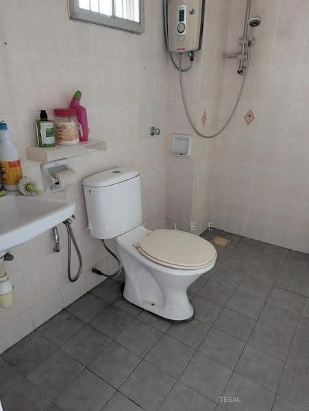 Terraced House for Sale in Bandar Puteri Klang (Klang) - Alex Lee - Bathroom - PropertyGuru.com.my