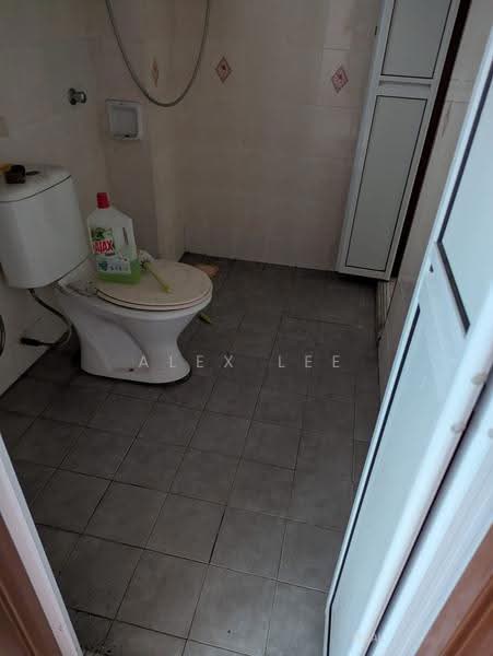 Terraced House for Sale in Bandar Puteri Klang (Klang) - Alex Lee - Bathroom - PropertyGuru.com.my