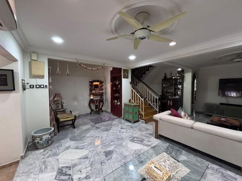 Rumah Teres 2-Tingkat untuk Dijual di Taman Melawati (Ulu Kelang) - calvin Chin - Living Room - PropertyGuru.com.my