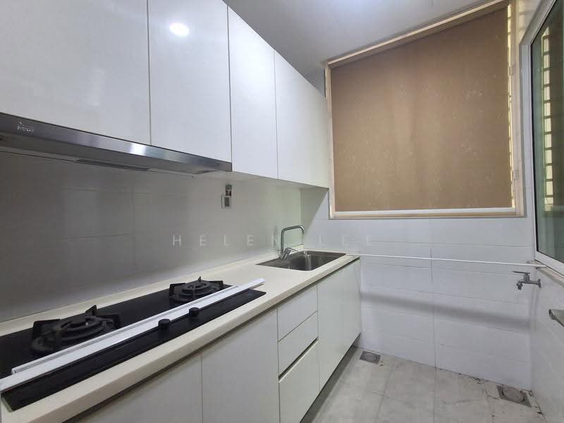 Service Residence for Sale at Paragon Residences @ Straits View - Helen Lee - Kitchen - PropertyGuru.com.my