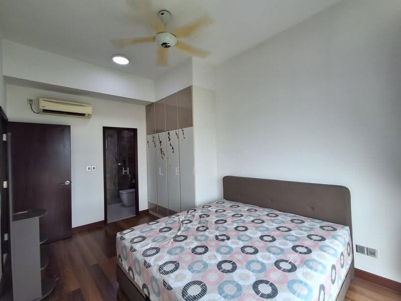 Service Residence for Sale at Paragon Residences @ Straits View - Helen Lee - Bedroom - PropertyGuru.com.my