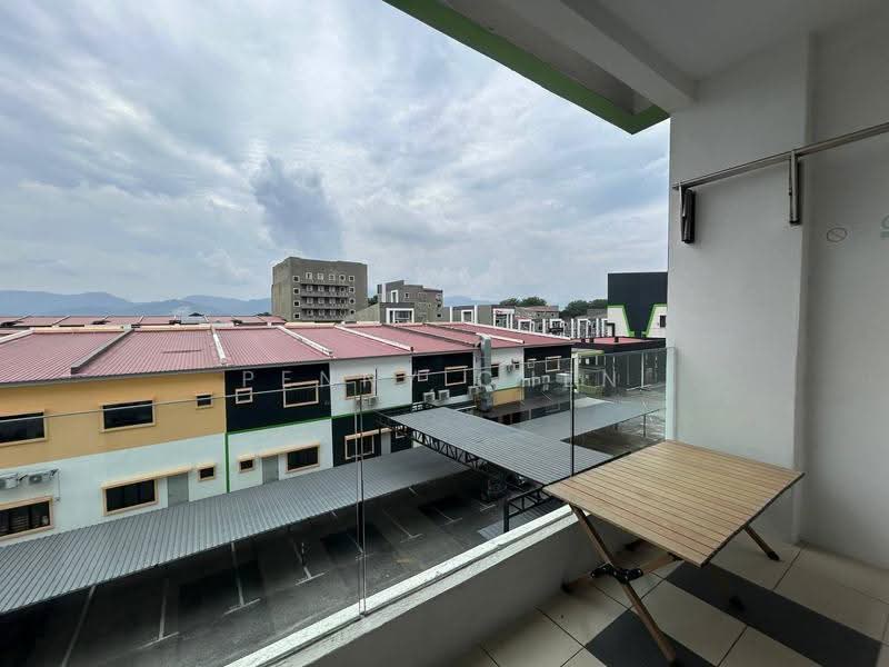 Kondominium untuk Dijual di Manhattan Condominium - PENNY CHEN - Balcony - PropertyGuru.com.my