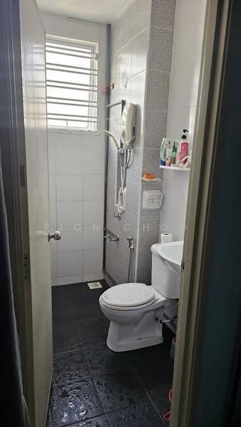 Rumah Teres 2-Tingkat untuk Dijual di Austin (Johor Bahru) - Fion Choo - Bathroom - PropertyGuru.com.my