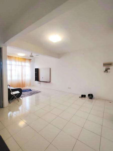 Apartment for Rent at The Pulse Condominium - Jerry Tan - Living Room - PropertyGuru.com.my
