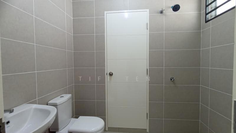 2-storey Terraced House for Rent in Seremban (Negeri Sembilan) - Tifi Ten - Bathroom - PropertyGuru.com.my