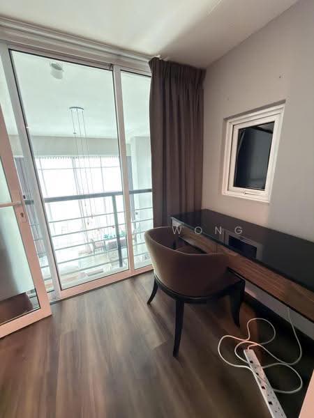 Kediaman Servis untuk Dijual di Maritime Suite - Fanny Wong - Balcony - PropertyGuru.com.my