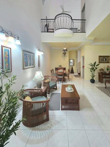 Rumah Teres 2-Tingkat untuk Dijual di Taman Perling (Perling) - Iden Tan - Living Room - PropertyGuru.com.my