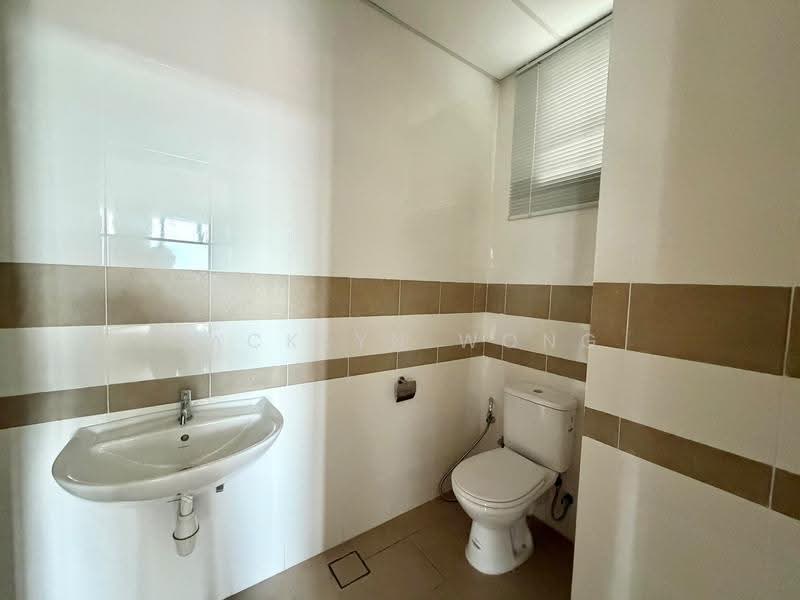 Kondominium untuk Dijual di Tropicana Landmark - Jacklyn Wong - Bathroom - PropertyGuru.com.my