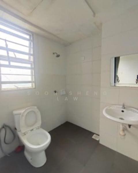 Condominium for Rent at Hijauan Heights - Soon Sheng Law - Bathroom - PropertyGuru.com.my