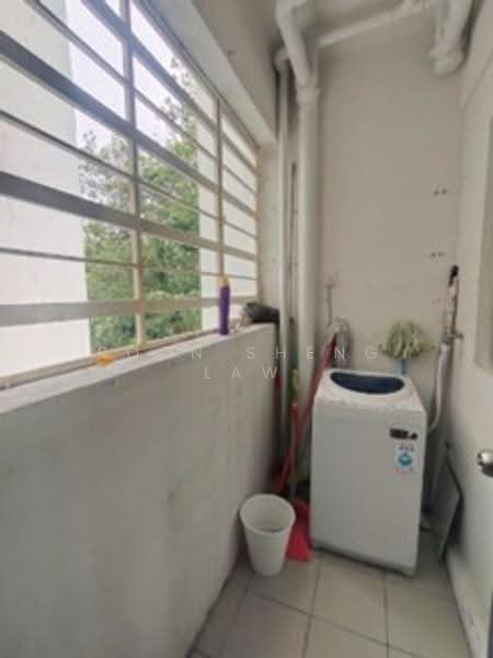 Condominium for Rent at Hijauan Heights - Soon Sheng Law - Balcony - PropertyGuru.com.my